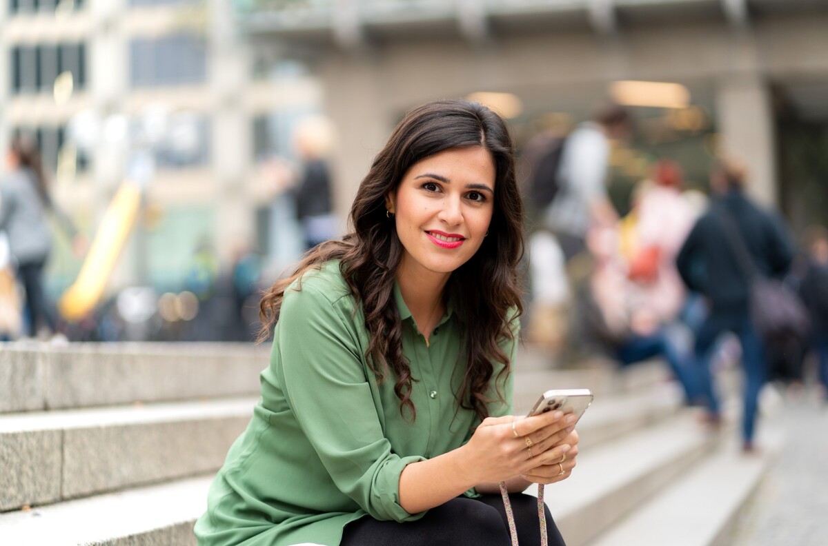 Donya Farahani; Bild: WDR/Annika Fußwinkel